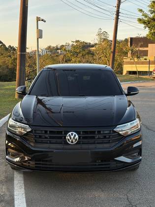 VOLKSWAGEN JETTA 1.4 250 TSI TOTAL FLEX R-LINE TIPTRONIC VOLKSWAGEN JETTA 1.4 250 TSI TOTAL FLEX R-LINE TIPTRONIC